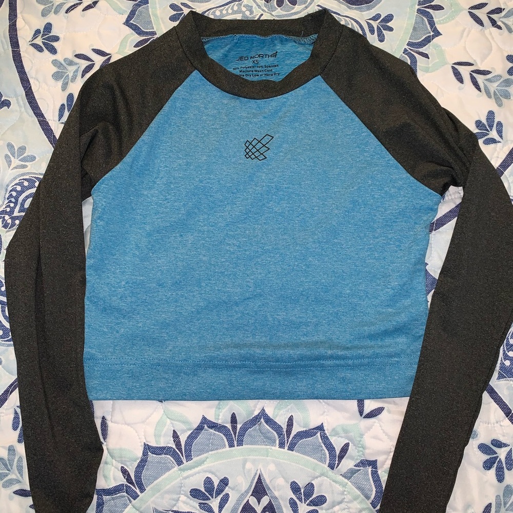 Rhythm Fitted Long Sleeve Crop Top - Blue